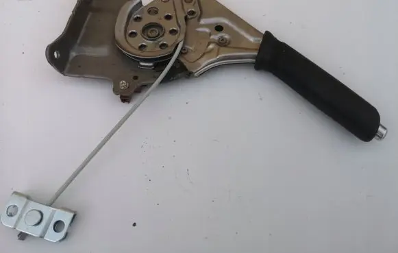 Mazda 3 III Handbrake/parking brake lever assembly