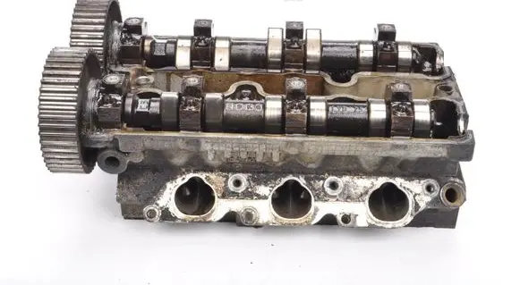 Opel Sintra Engine head 