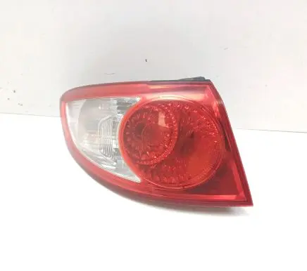 Hyundai Santa Fe Rear/tail lights 924012B000