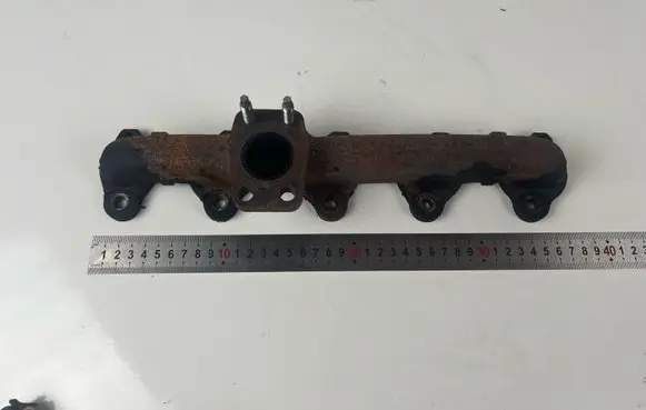 Citroen Berlingo Exhaust manifold 725711