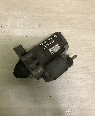 Peugeot 208 Starter motor 980166778000