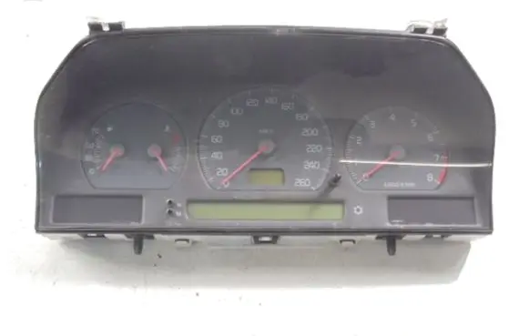 Speedometer (instrument cluster)
