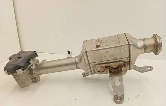 Audi Q7 4M EGR valve cooler 059131508CP