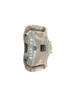 Mitsubishi Lancer VIII Front brake caliper