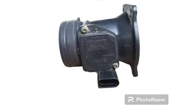 Audi A6 S6 C5 4B Mass air flow meter 06A906461B