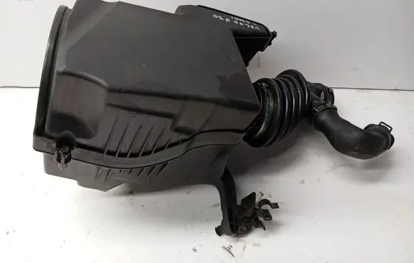 Volvo C30 Air filter box cover 