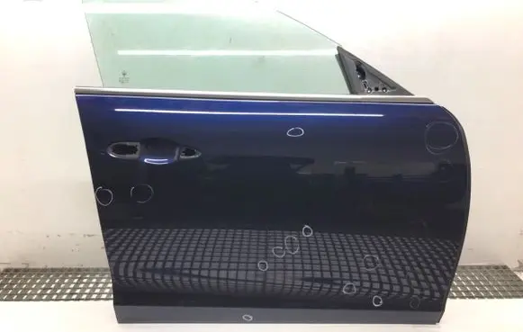 Maserati Quattroporte Front door