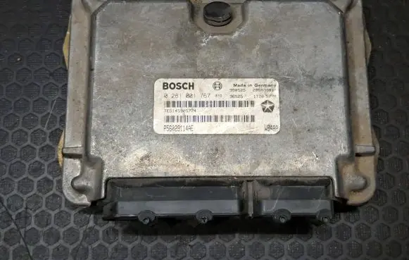 Jeep Grand Cherokee (WJ) Engine control unit/module 0281001767 P56029114AE