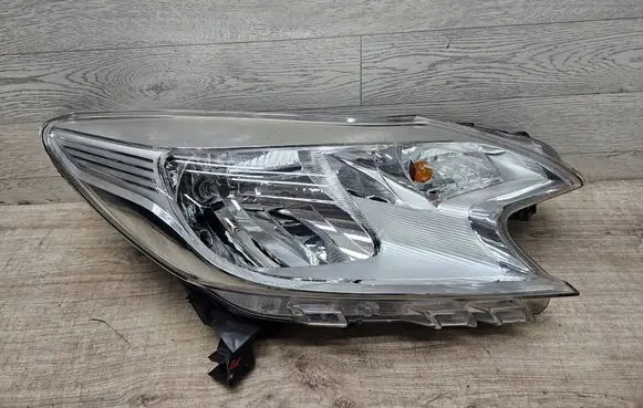 Nissan Note (E11) Headlight/headlamp 89907546