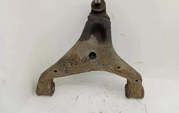 Mercedes-Benz Sprinter W906 Front lower control arm/wishbone
