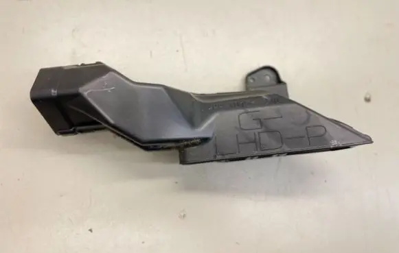Lexus GS 250 350 300H 450H Cabin air duct channel 8721130500