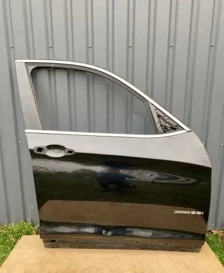 BMW X3 F25 Front door