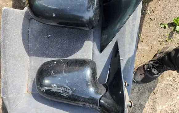 Chevrolet Trans Sport Front door wing mirror part 