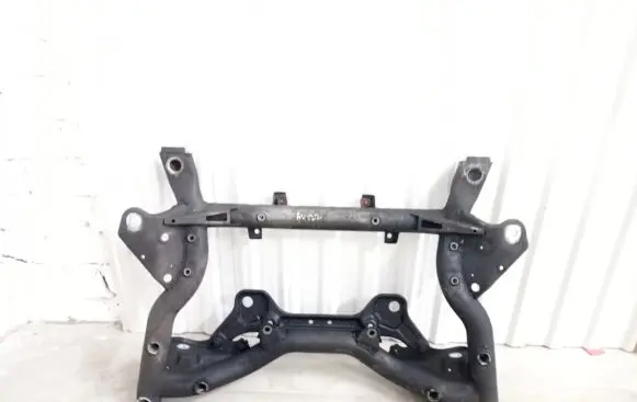 Mercedes-Benz C W204 Front subframe A2046281057