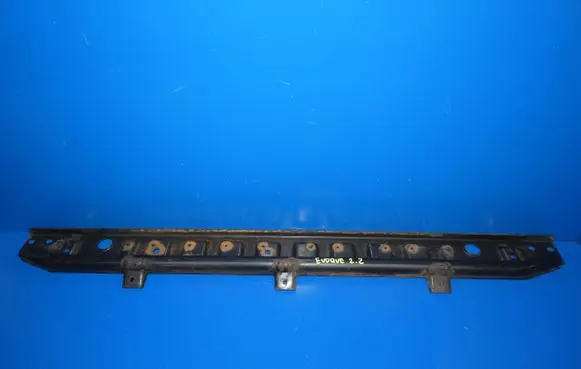 Land Rover Evoque I Front bumper support beam 