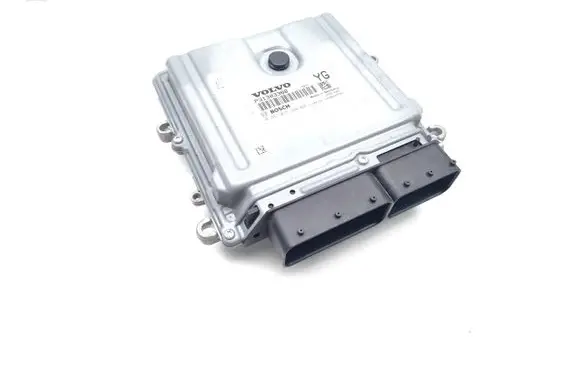 Volvo XC70 Engine control unit/module 31303388 0281015286