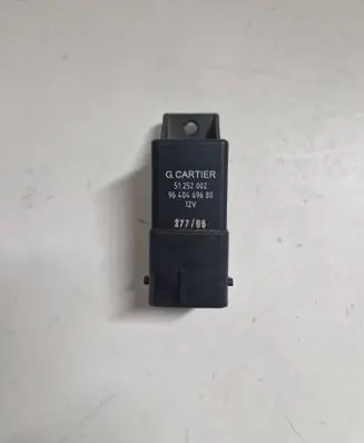 Citroen C5 Glow plug pre-heat relay 9640469680 51252002
