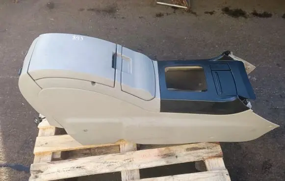 Chrysler Pacifica Armrest