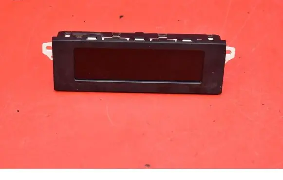 Radio/CD/DVD/GPS head unit