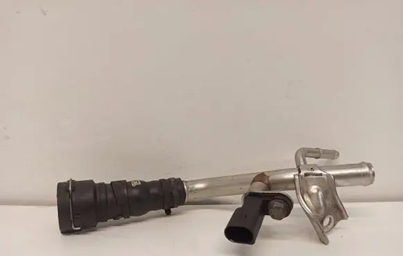 Skoda Superb B8 (3V) Engine coolant pipe/hose 05L121157AK