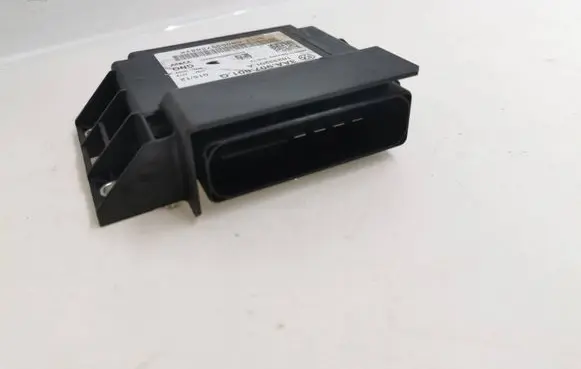 Volkswagen PASSAT B7 Other control units/modules 3AA907801G 18233201A