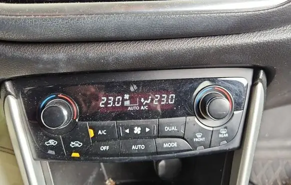 Suzuki SX4 S-Cross Climate control/heater control trim 3951061M10 IMPRK1557730