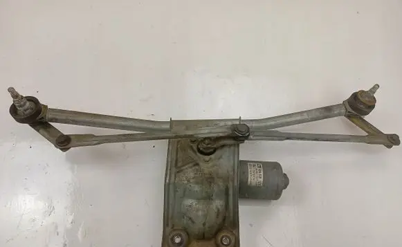 Ford Fiesta Front wiper linkage and motor 96FB17B571