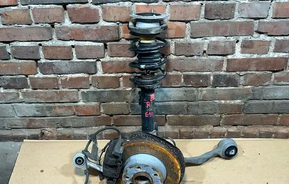 BMW 3 E90 E91 Front wheel hub spindle knuckle