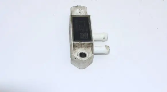 Mercedes-Benz A W177 Exhaust gas pressure sensor 147100361