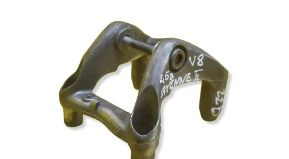 Porsche Cayenne (92A) Engine mounting bracket 9481152037R