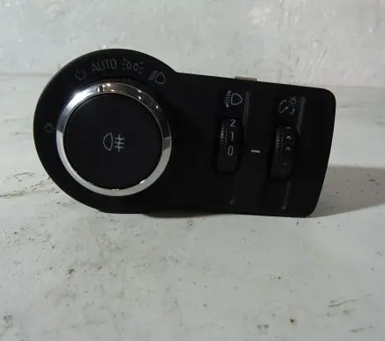 Other switches/knobs/shifts