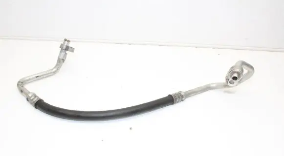 Infiniti Q30 Air conditioning (A/C) pipe/hose 924905DC3A