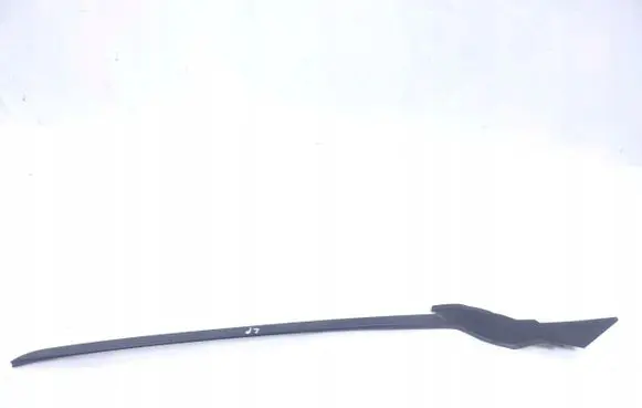 Lexus UX Front windscreen/windshield window 