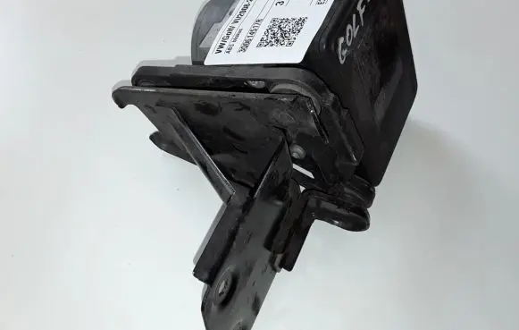 Volkswagen Golf VI ABS Pump 3Q0614517R