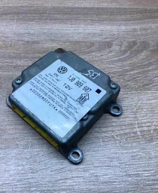 Volkswagen PASSAT B5 Airbag control unit/module 1J0909607 5WK4199