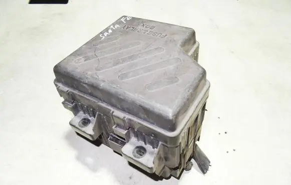 Hyundai Santa Fe Fuse module