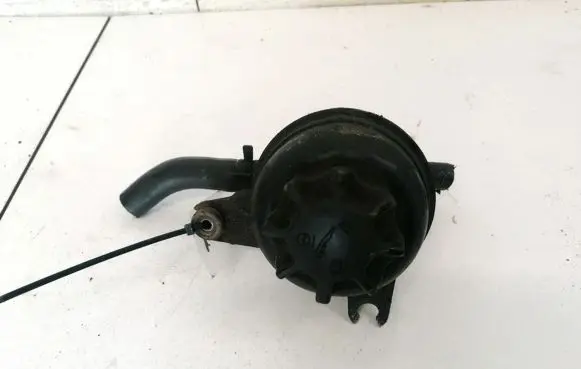 Jaguar X-Type Brake fluid reservoir 