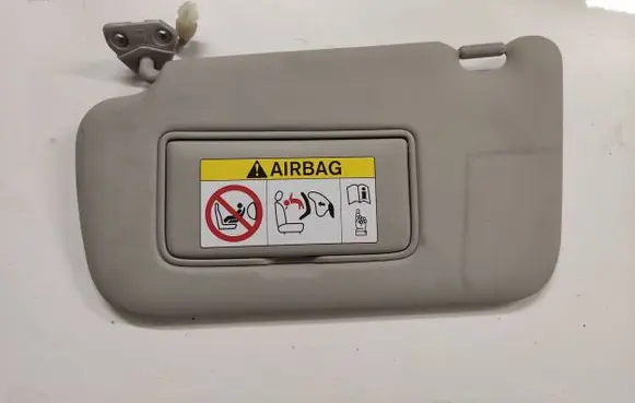 Nissan Leaf II (ZE1) Sun visor