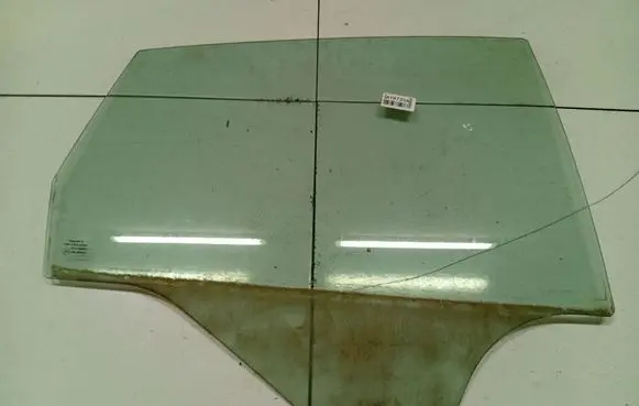 Seat Toledo III (5P) Rear door window glass As2