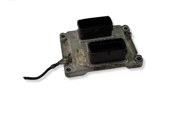 Opel Corsa C Engine control unit/module 0261208670 581177 1039S06866