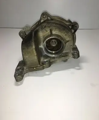 Hyundai Santa Fe Water pump HY9704