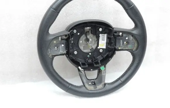 Jeep Renegade Steering wheel 71777284 6AM00HL1AA