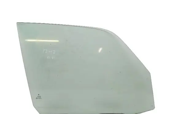 Mitsubishi Pajero Pinin Front door window glass four-door 43R-007951
