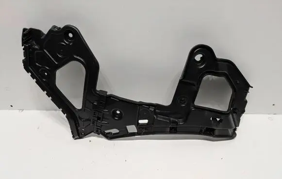 Audi Q8 Rear bumper mounting bracket 4M8807453C