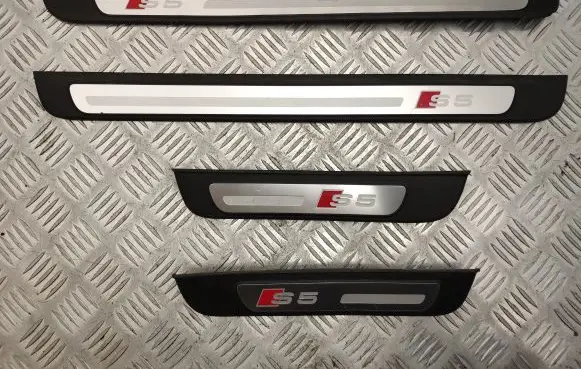 Audi A5 Sportback 8TA sill trim set (inner) 8T8853373A 8T8853374B