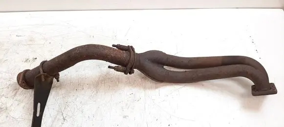 Mercedes-Benz COMPAKT W115 Exhaust manifold