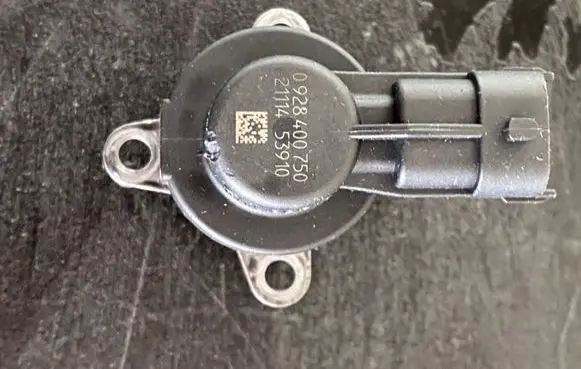 Fuel pressure sensor