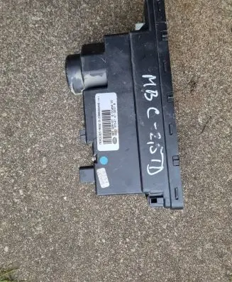 Mercedes-Benz C W202 Central locking vacuum pump 897829071 00782807 2088000448