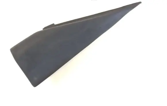 Maserati Ghibli Other sill/pillar trim element 670010928 06700174090