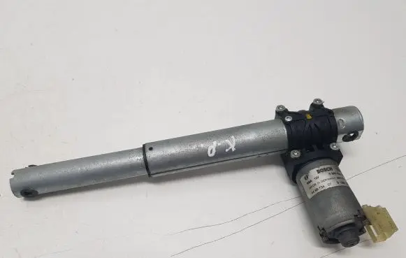BMW 5 F10 F11 Seat adjustment motor 0390204068 449873407 9168755